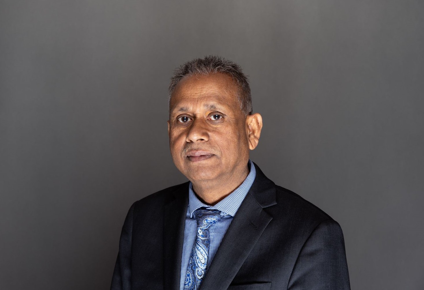 platinum accountants - Raj Prasad